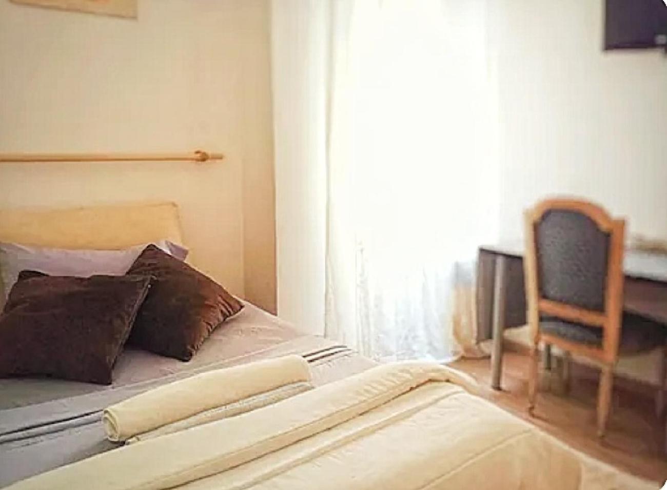 "Vacanze Romane" Stazione Tiburtina, Appartamento Tre Camere Da Letto 5 Posti Letto Eksteriør bilde